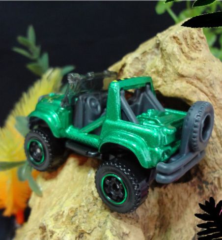 matchbox jurassic world cliff hanger - Matchbox Jurassic World toy car collectible - Main Image 2
