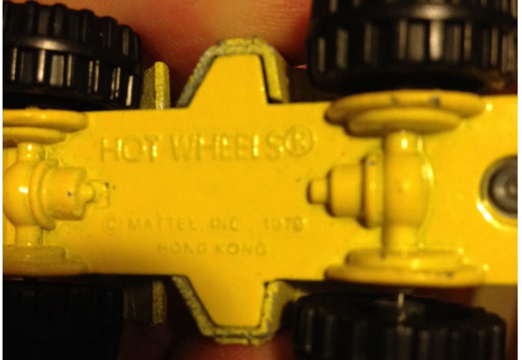 CAT Wheel Loader (m) - 1980 Workhorses toy car collectible - Main Image 2