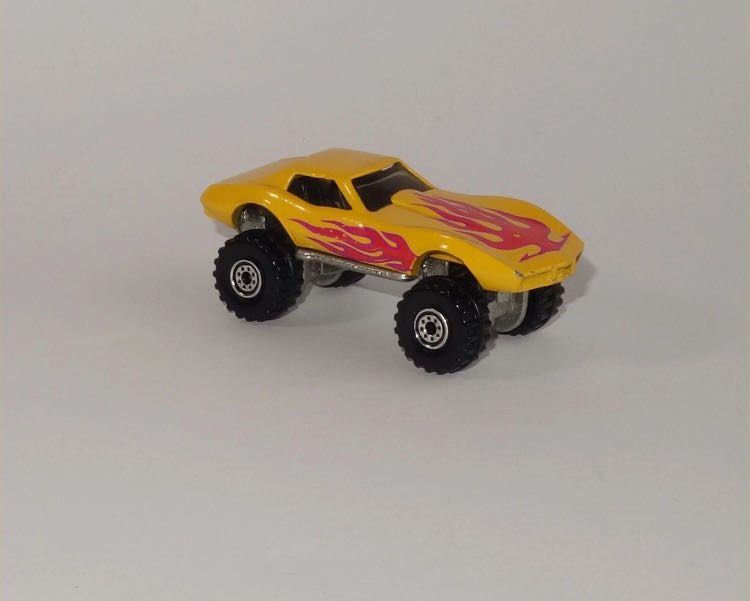 Monster Vette, Car Stamped 1975 - 1990 - Mainline toy car collectible - Main Image 2