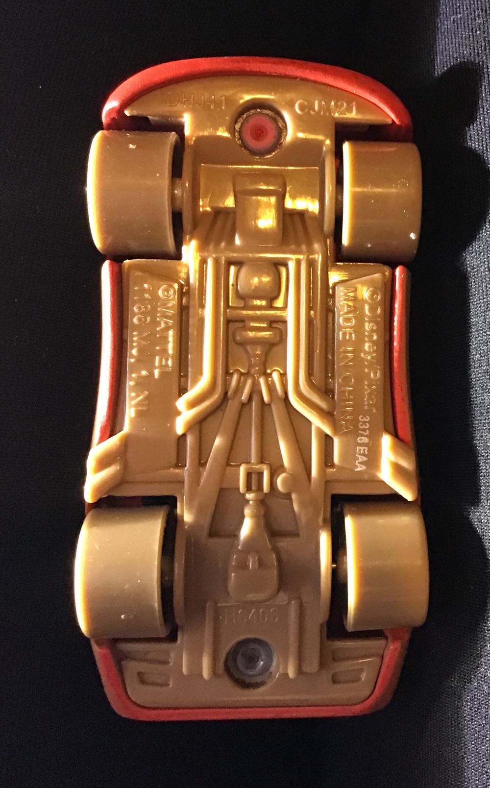 Lightning McQueen - Radiator Springs toy car collectible - Main Image 3