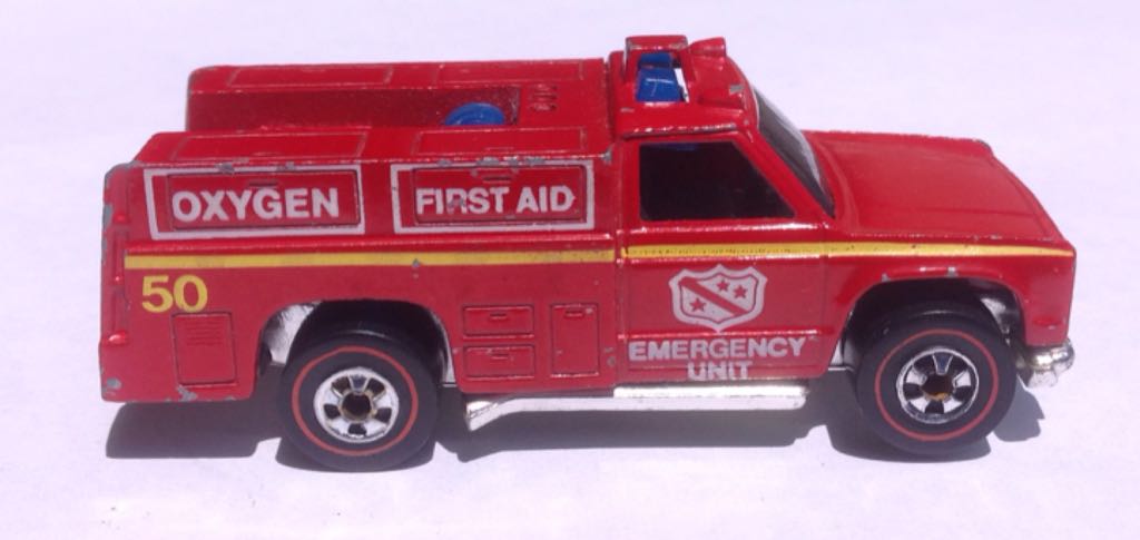 Emergency Squad - HW Flying Colors toy car collectible - Main Image 2