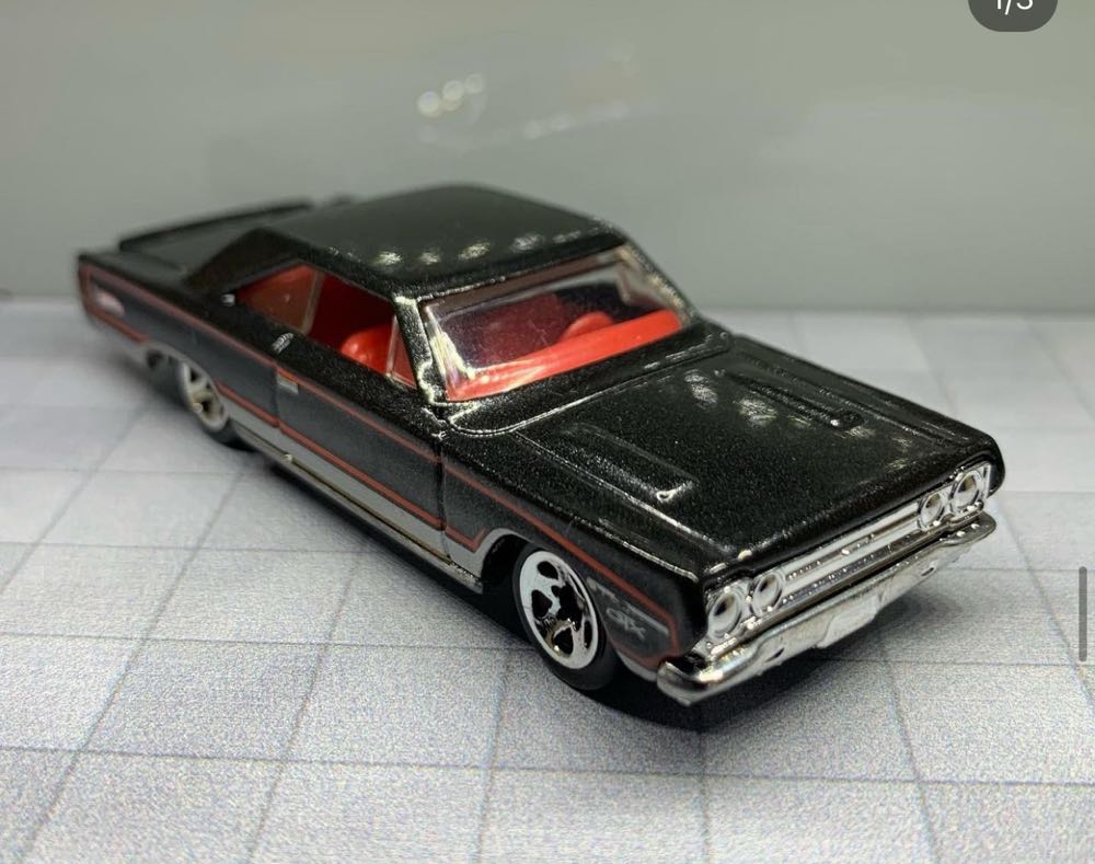 Plymouth GTX ⚫️  toy car collectible - Main Image 2
