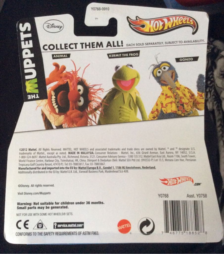 The Muppets - 2013 The Muppets toy car collectible - Main Image 2
