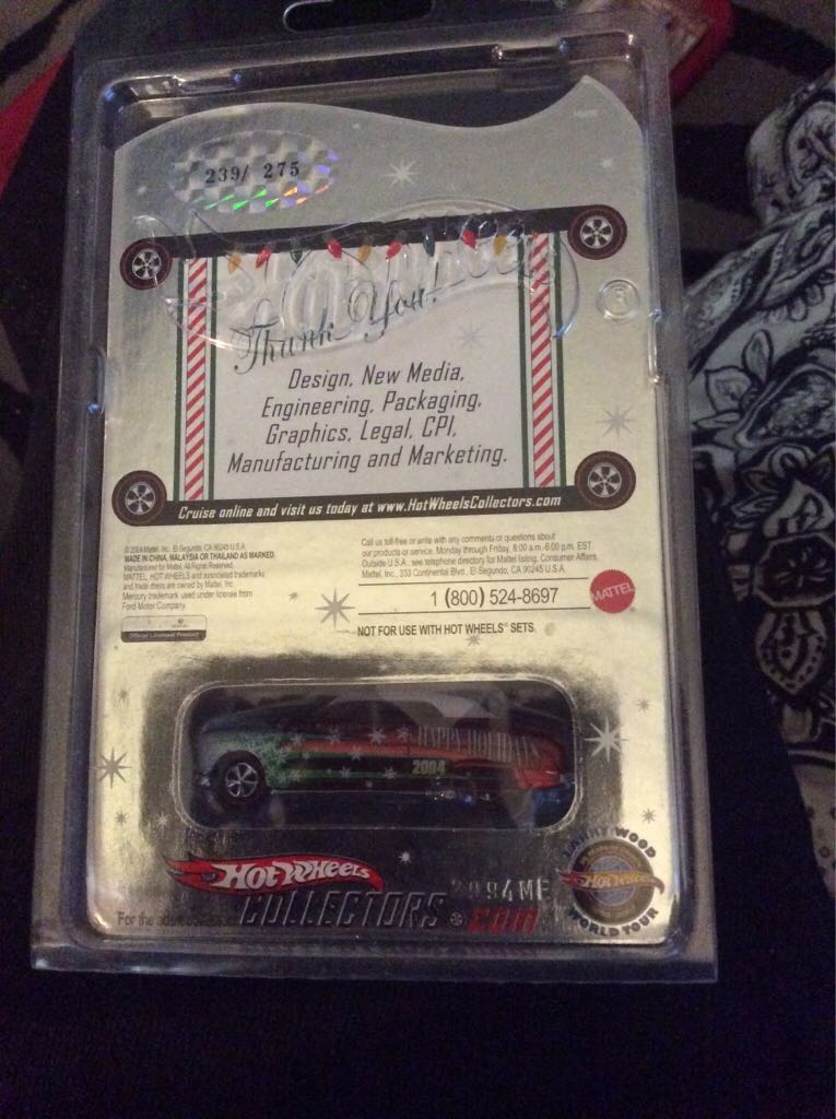 2004 Employee Holiday Car - 2004 Employee Holiday Car toy car collectible - Main Image 2