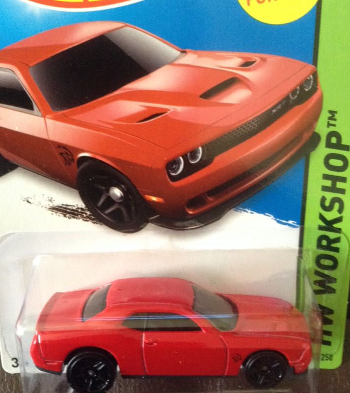 ‘15 Dodge Challenger SRT - HW Workshop - 2015 Muscle Mania toy car collectible - Main Image 2