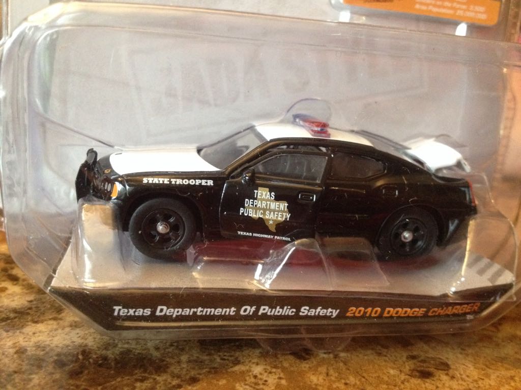 2010 Dodge Charger Hero Patrol - Hero Patrol - Precints toy car collectible - Main Image 2