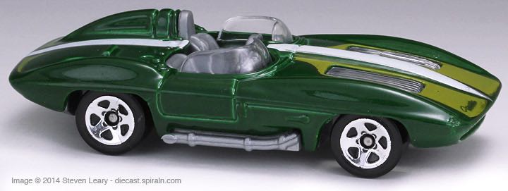 Hw 2013 Corvette Stingray - Show Room toy car collectible - Main Image 1