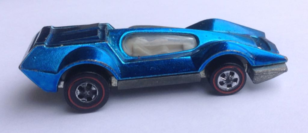Bugeye  toy car collectible - Main Image 2