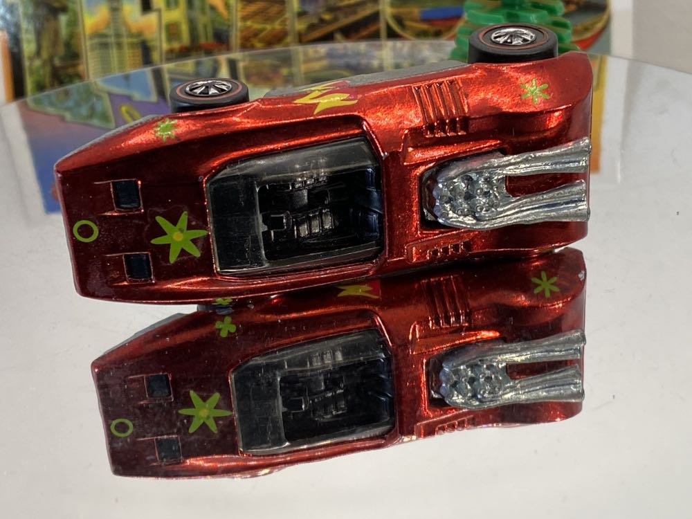 Peeping Bomb - 1970 Redlines toy car collectible - Main Image 4