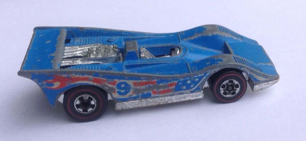 American Victory - 1975 Flying Colors toy car collectible - Main Image 2