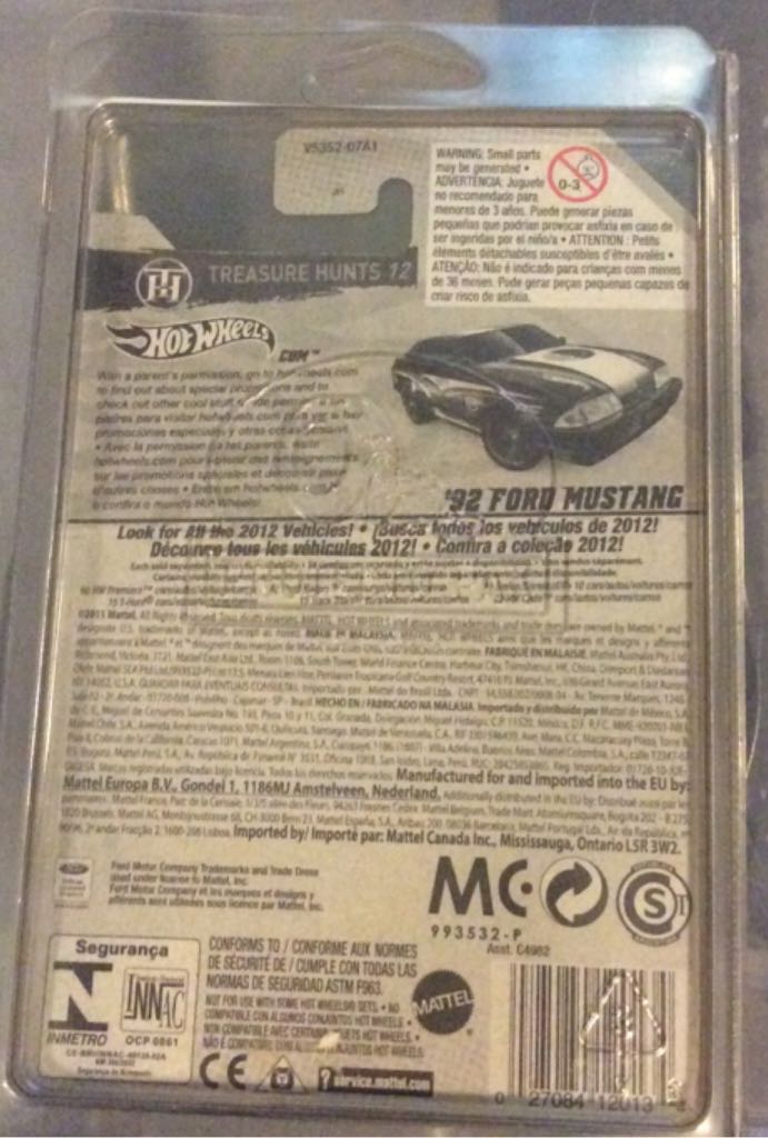 ’92 Ford Mustang Treasure Hunt - ’12 Treasure Hunt toy car collectible - Main Image 2
