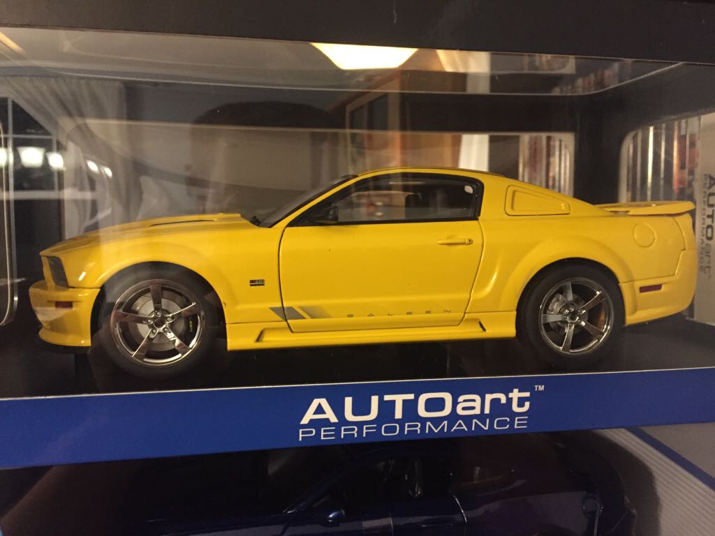 Ford Mustang Saleen S281 - Performance toy car collectible - Main Image 1