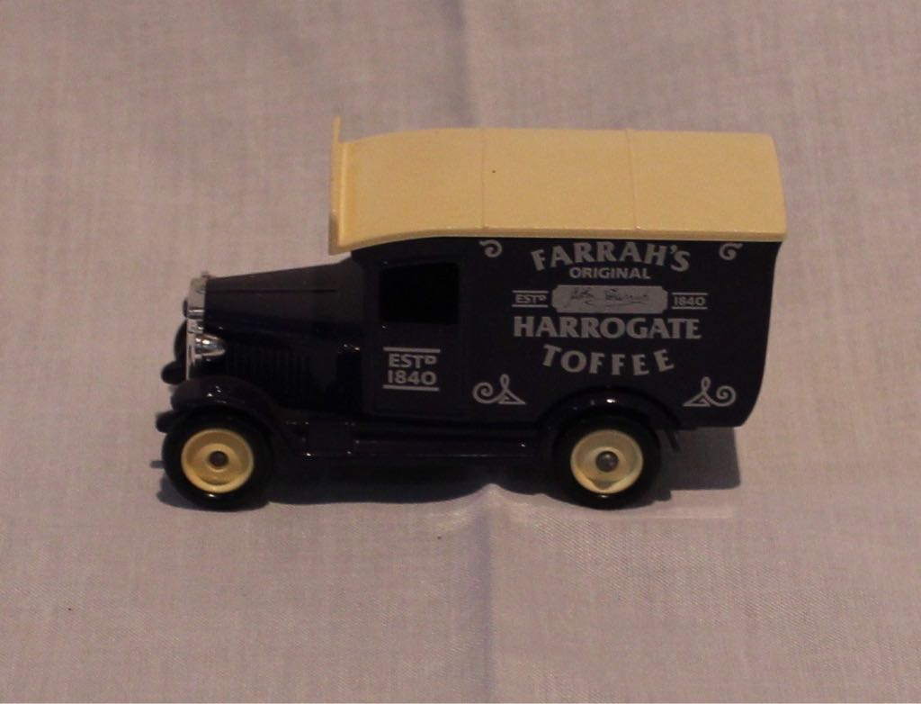 60  toy car collectible - Main Image 1
