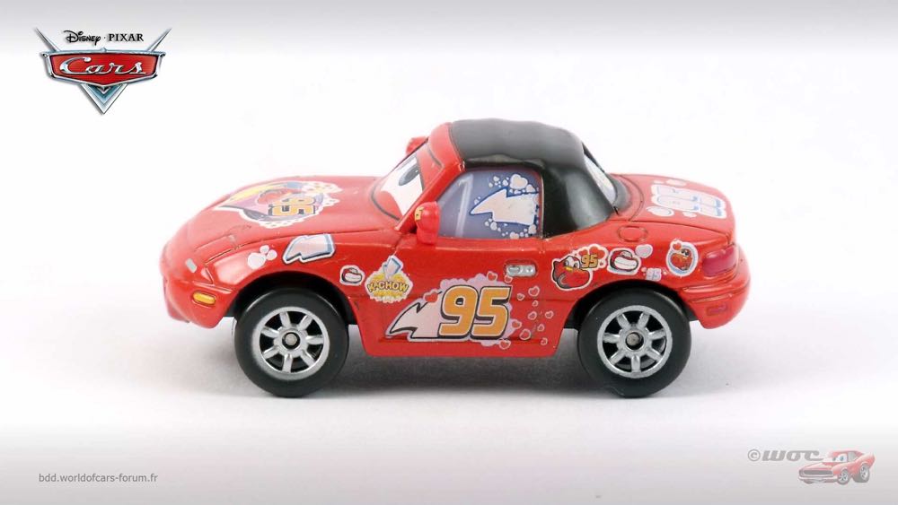 Tia - (2012 - RADIATOR SPRINGS CLASSICS) PACK OF 3 (30) toy car collectible - Main Image 4