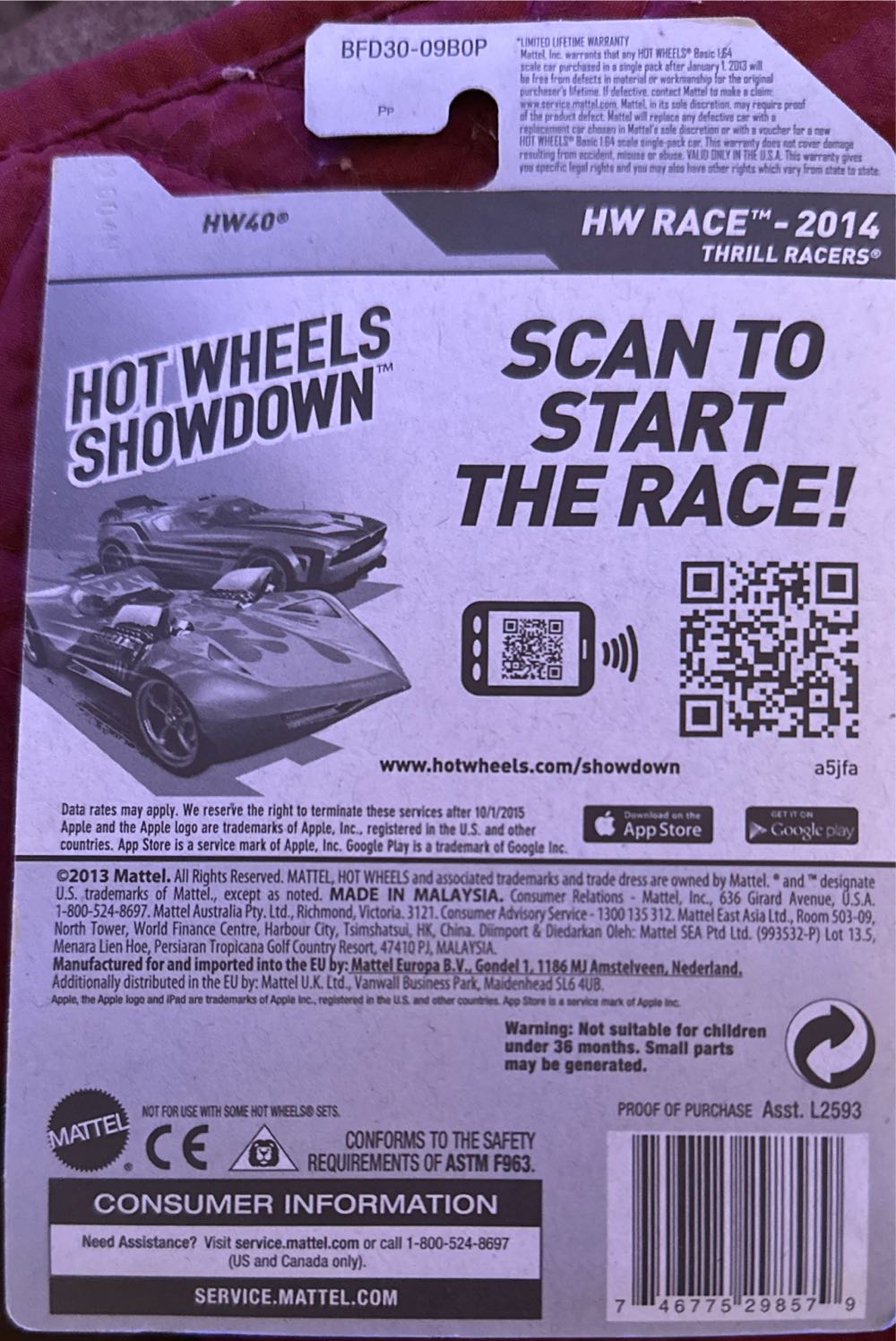 HW40 - HW Race toy car collectible - Main Image 2