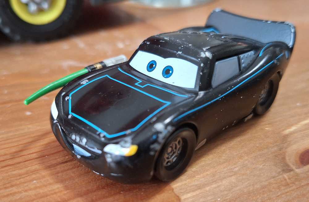 Lightning McQueen w/ laser as Jedi Luke Skywalker  toy car collectible - Main Image 2