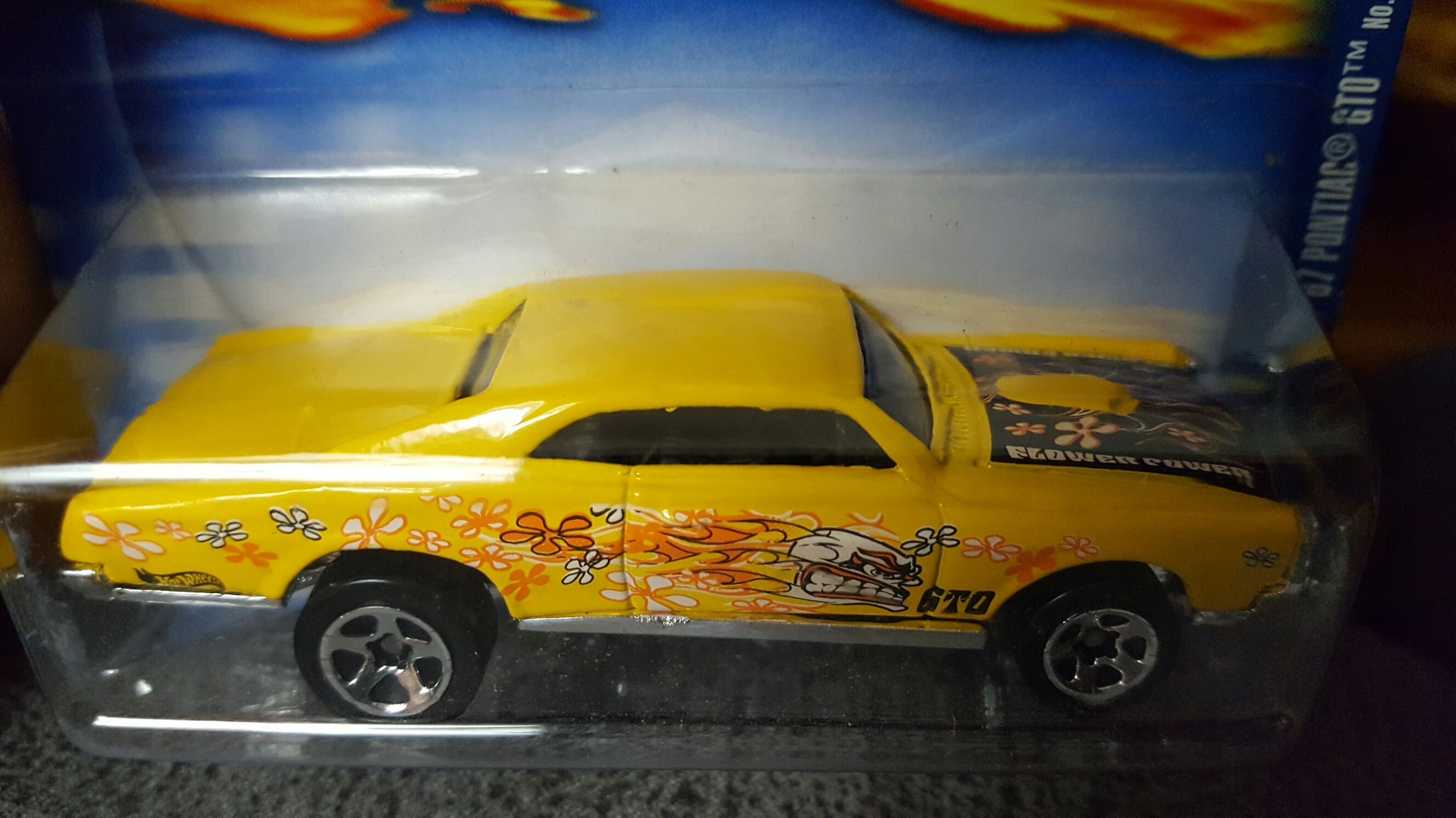 ’67 Pontiac GTO - Hippie Mobiles toy car collectible - Main Image 2