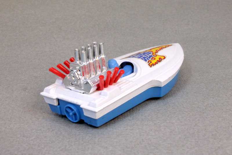 Sea Fire - 1-75 Matchbox Superfast toy car collectible - Main Image 4