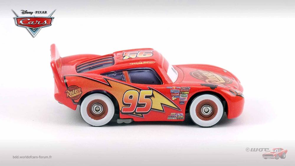 Whitewalls Lightning McQueen - (2010 - Final Lap) SINGLES (172) toy car collectible - Main Image 3