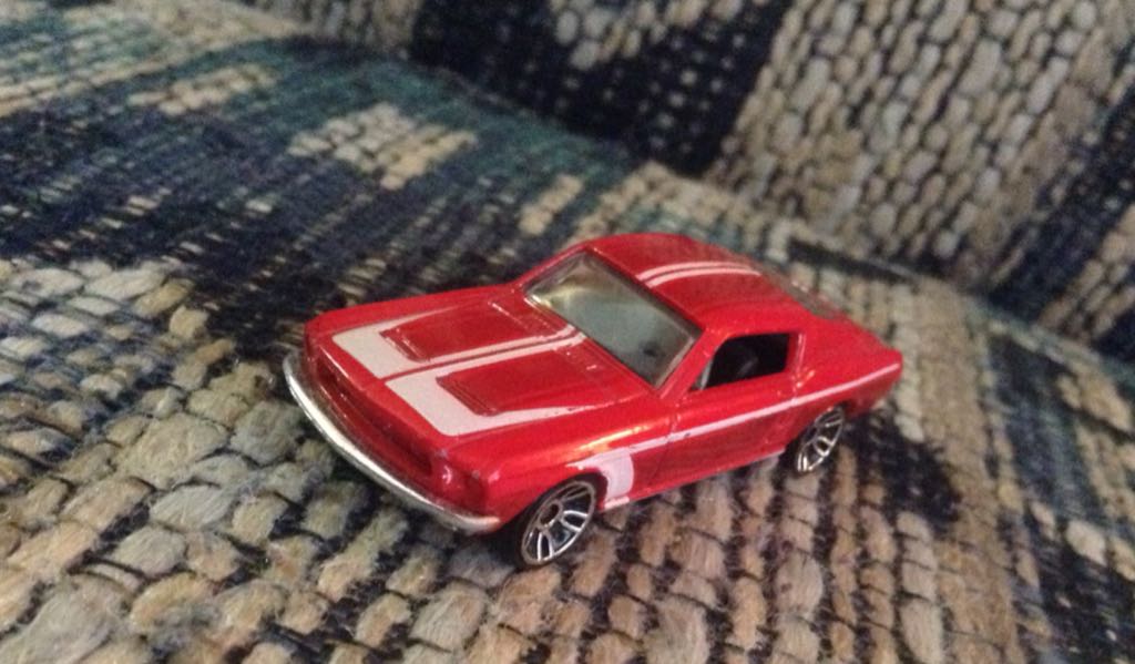 Ford Mustang Fastback  toy car collectible - Main Image 2