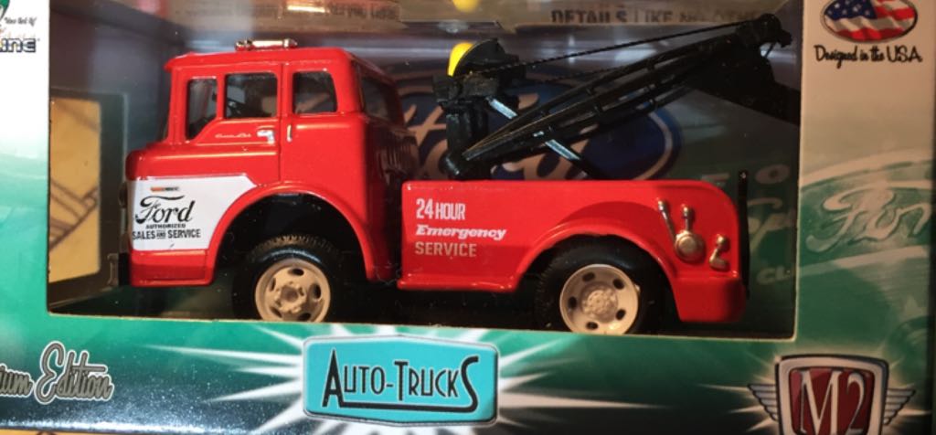 Ford C-600 1970 - M2 Auto-Truck toy car collectible - Main Image 2