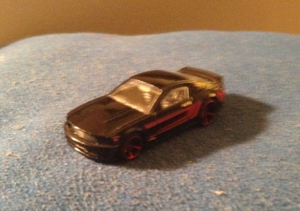 Ford Mustang Gt  toy car collectible - Main Image 2