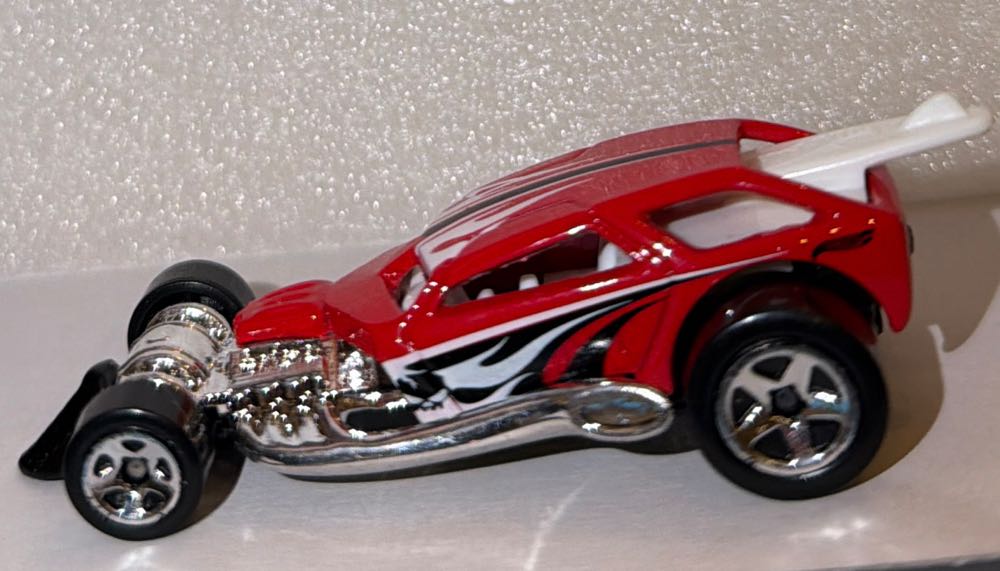 Surf Crate - HW City/Surf Patrol toy car collectible - Main Image 2