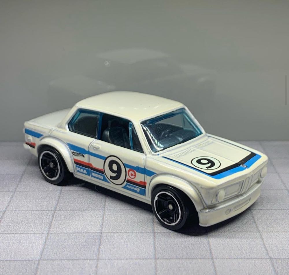 BMW 2002 - Mainline - New Models toy car collectible - Main Image 2