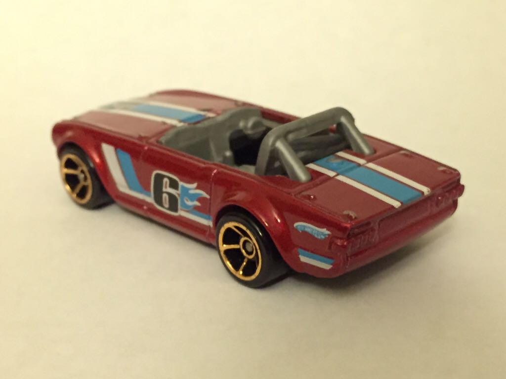 Triumph TR6 - Loose toy car collectible - Main Image 2