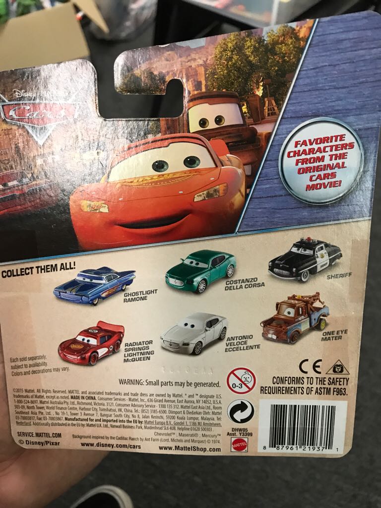 Bug Mouth Lightning McQueen - The World of Cars toy car collectible - Main Image 2