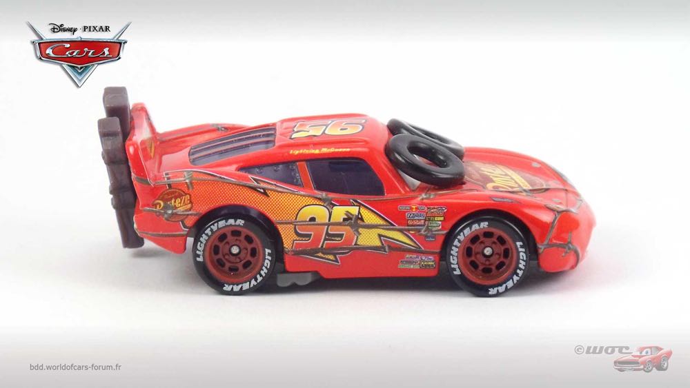 Spin Out Lightning McQueen - (2008 - World of Cars) SINGLES (72) toy car collectible - Main Image 3