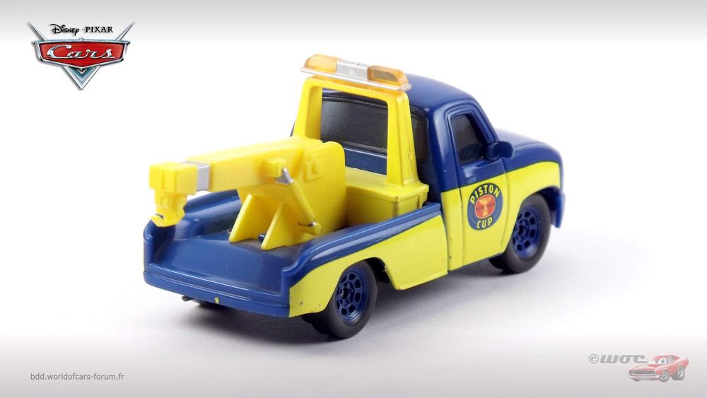 Tow - (2008 - World of Cars) SINGLES (72) toy car collectible - Main Image 3