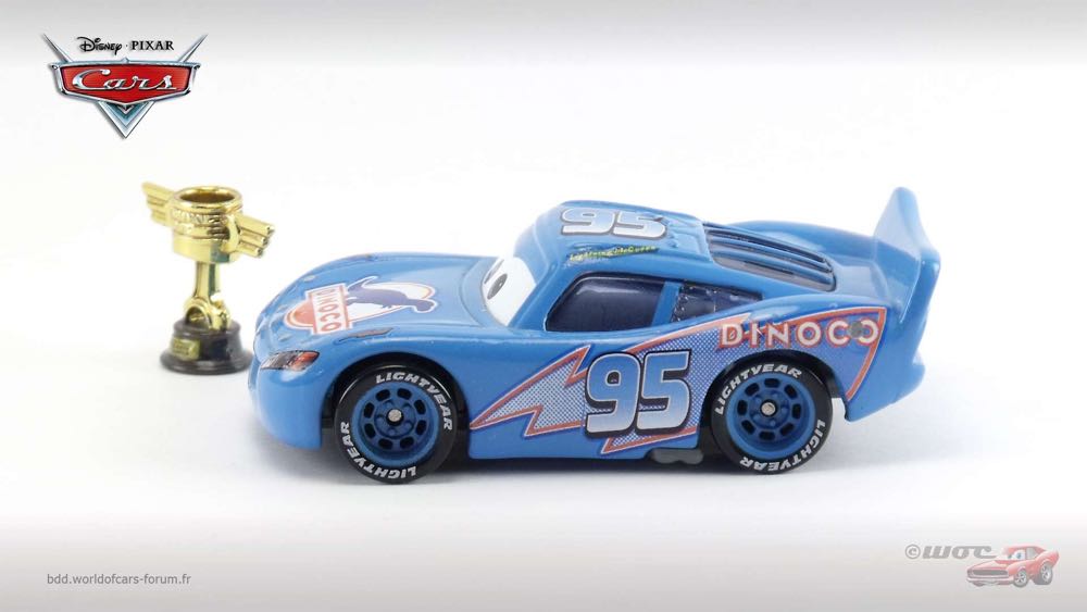 Dinoco Lightning McQueen with Piston Cup - (2009 - Race O Rama) SINGLES (113) toy car collectible - Main Image 4