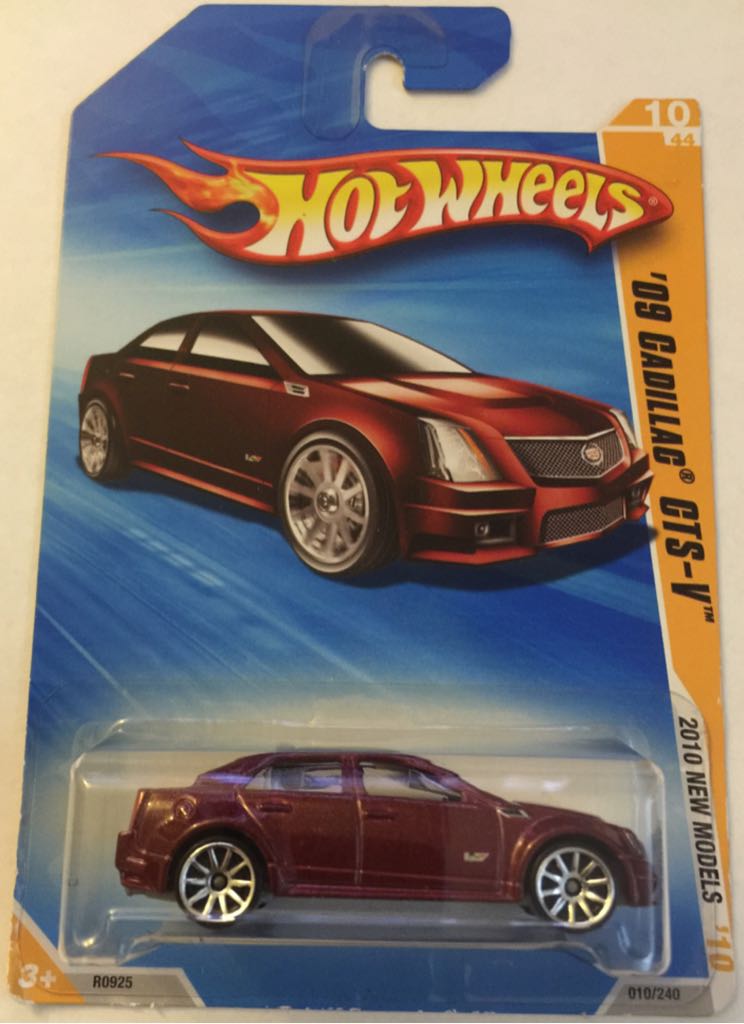12 Hot Wheels