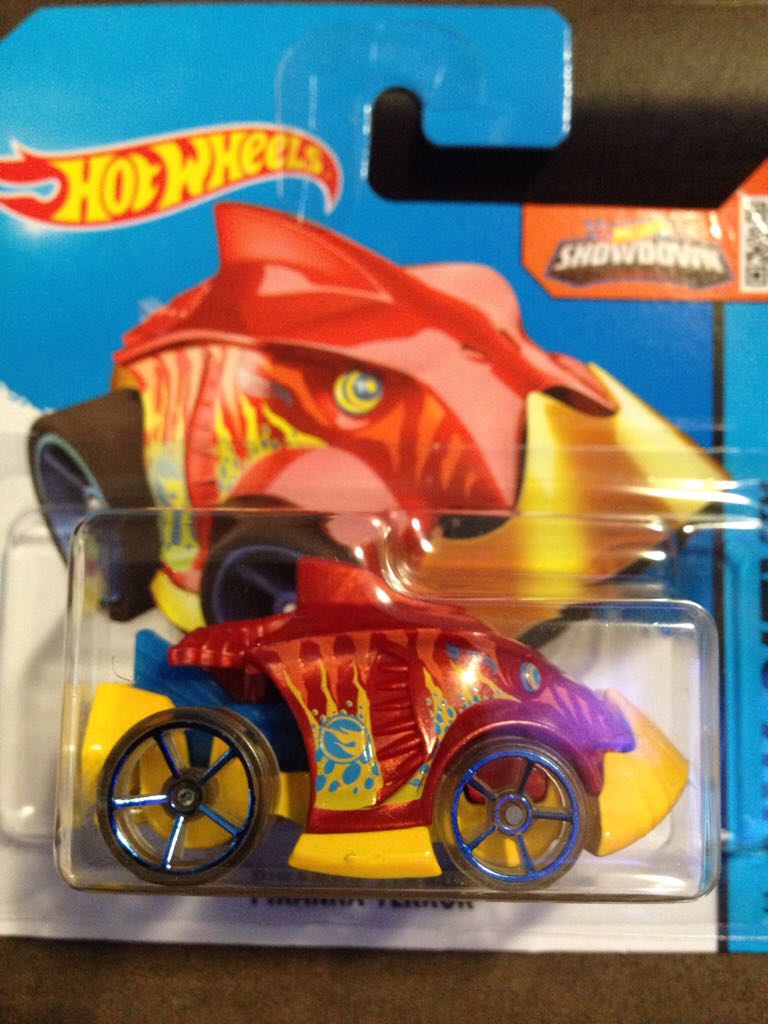 Piranha Terror - 2015 Treasure Hunt toy car collectible - Main Image 2