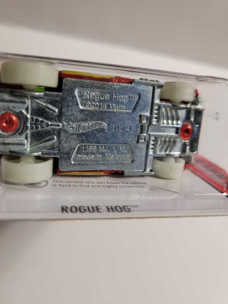 Rogue Hog - Night Storm toy car collectible - Main Image 3