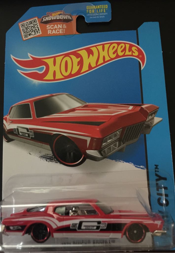 1971 Buick Riviera - 2015 - HW City - HW Performance toy car collectible - Main Image 1