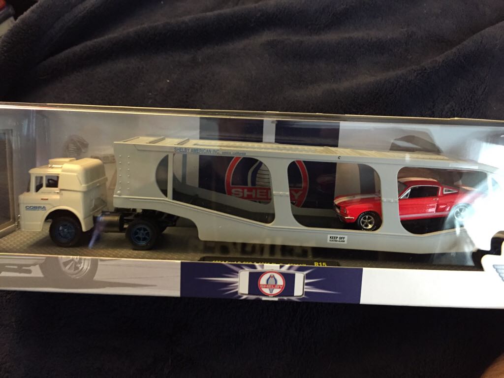 Batman: 6/6 Batman Arkham Knight Batmobile