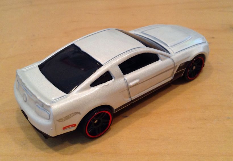 Ford Mustang™ - 50th Anniversary Collection toy car collectible - Main Image 2