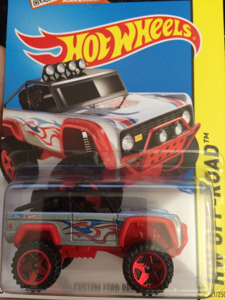 t-bird custom  gold 450 ok