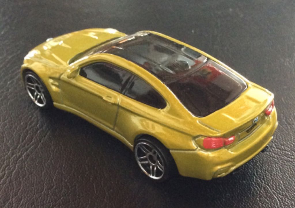 BMW M4 - ’15 HW City toy car collectible - Main Image 2