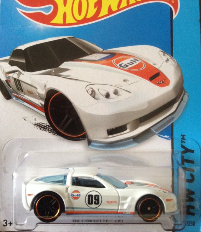 ’09 Corvette ZR1 - ’15 HW City toy car collectible - Main Image 2