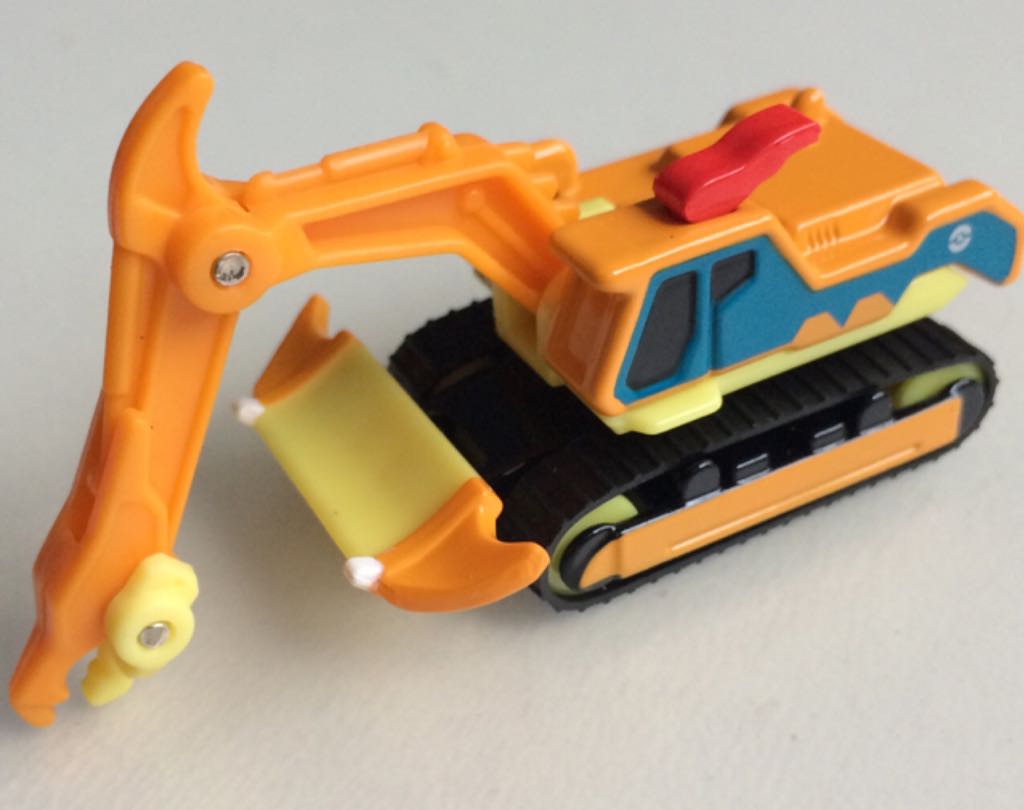Mega Lizardon Y Strong Arm - Dream Collection toy car collectible - Main Image 2