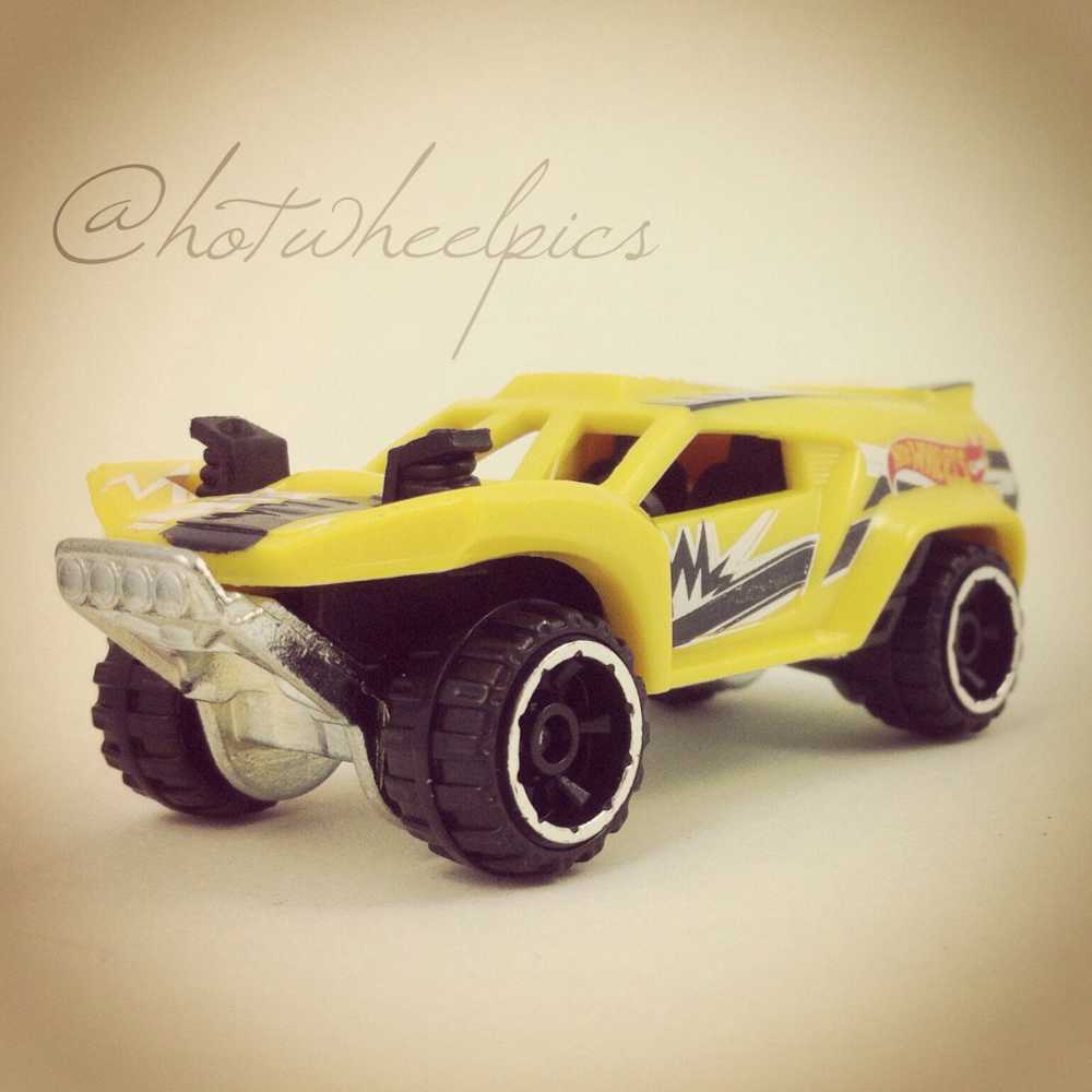 Dune Crusher (Land Crusher) - 2015 HW Off-Road - Jungle Rally toy car collectible - Main Image 3