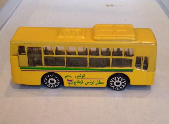 Camion Amarillo Tunez - Gashaball toy car collectible - Main Image 2