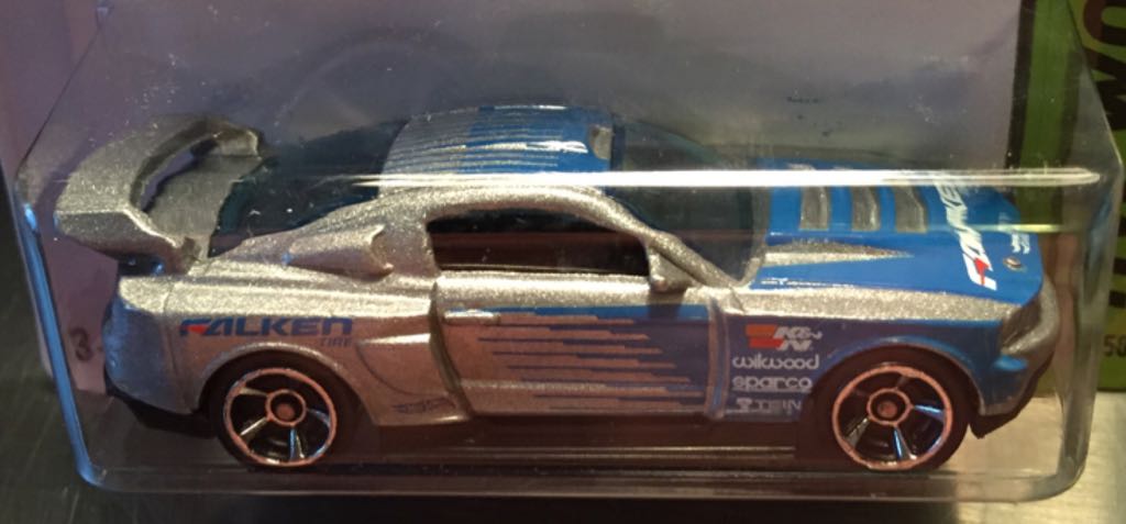 Custom ’12 Ford Mustang - 2015 - HW Workshop - Drift Race toy car collectible - Main Image 2