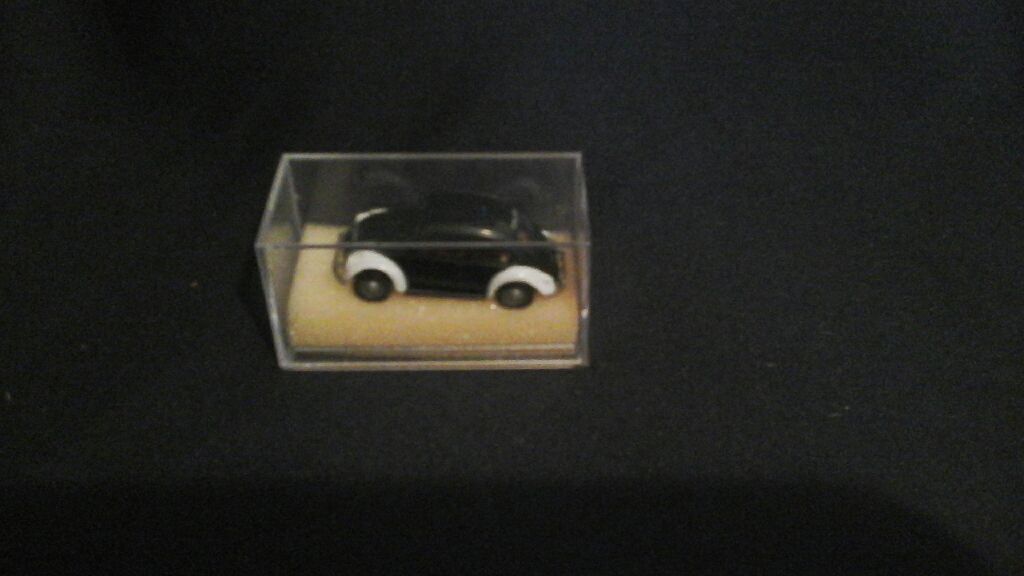 Brekina Bundespolizei  toy car collectible - Main Image 1