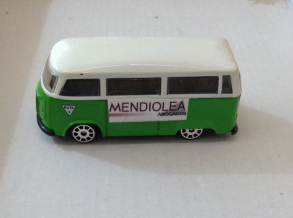 Combi Con Propaganda del Despacho Mendiolea Abogados SC - Gashaball toy car collectible - Main Image 1