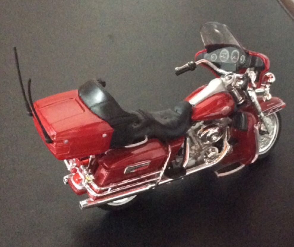 HarHarley Davidson FLHTCUI Ultra Classic Electra Glide - Harley Davidson Motorcycles toy car collectible - Main Image 2