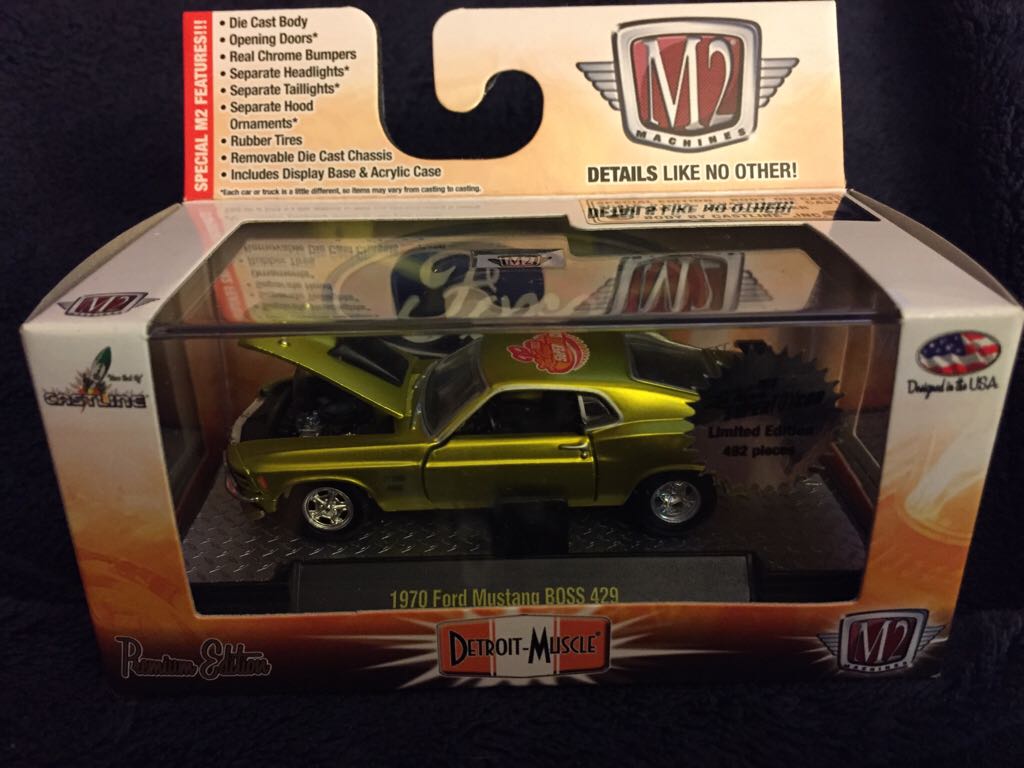 Worm’ N Mickey Mouse Ambulance